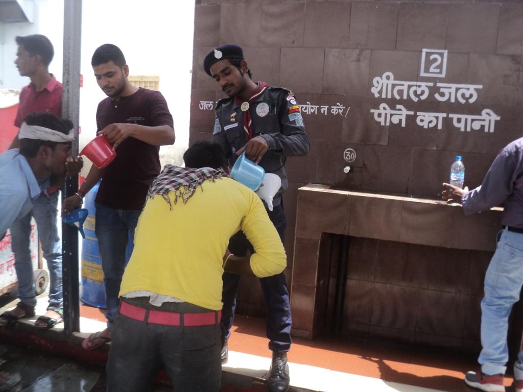 स्काउट गाइड की जल सेवा सम्पन्न 