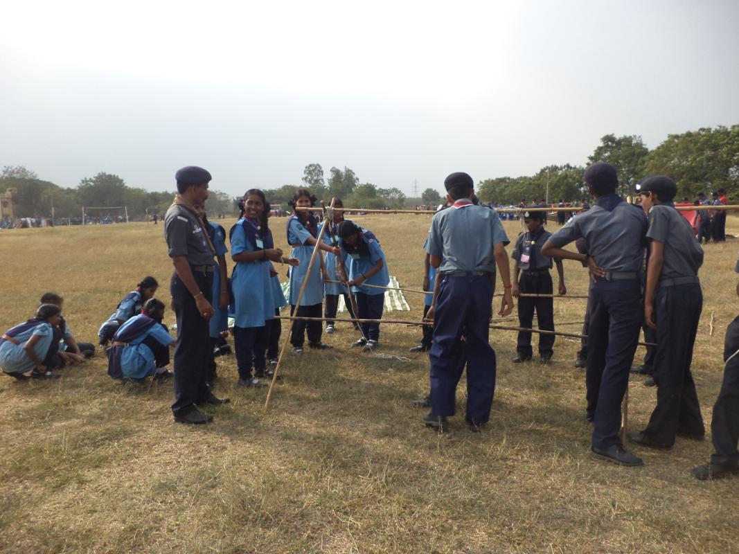 Adventure on life skill programme for scouts and guides learn in open air PIONEERING and earn the PIONEER proficiency badge