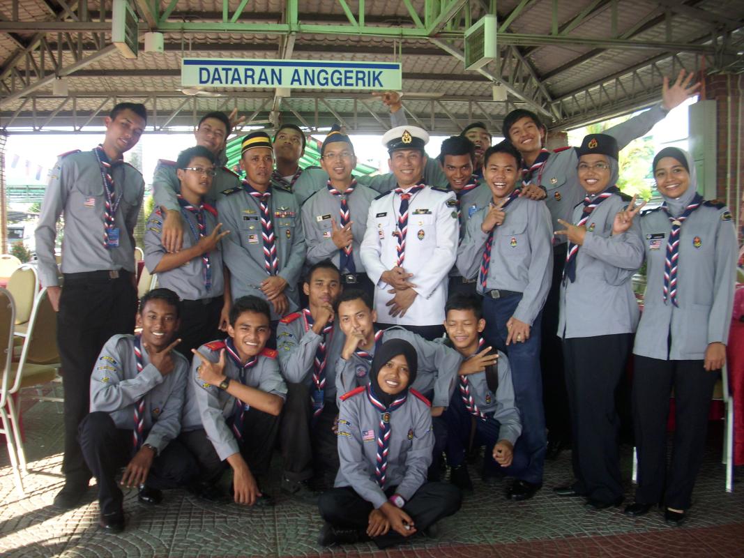 MAJLIS ISTIADAT PENGANUGERAHAN BINTANG, PINGAT DAN SIJIL DIRAJA ANUGERAH PENGAKAP RAJA