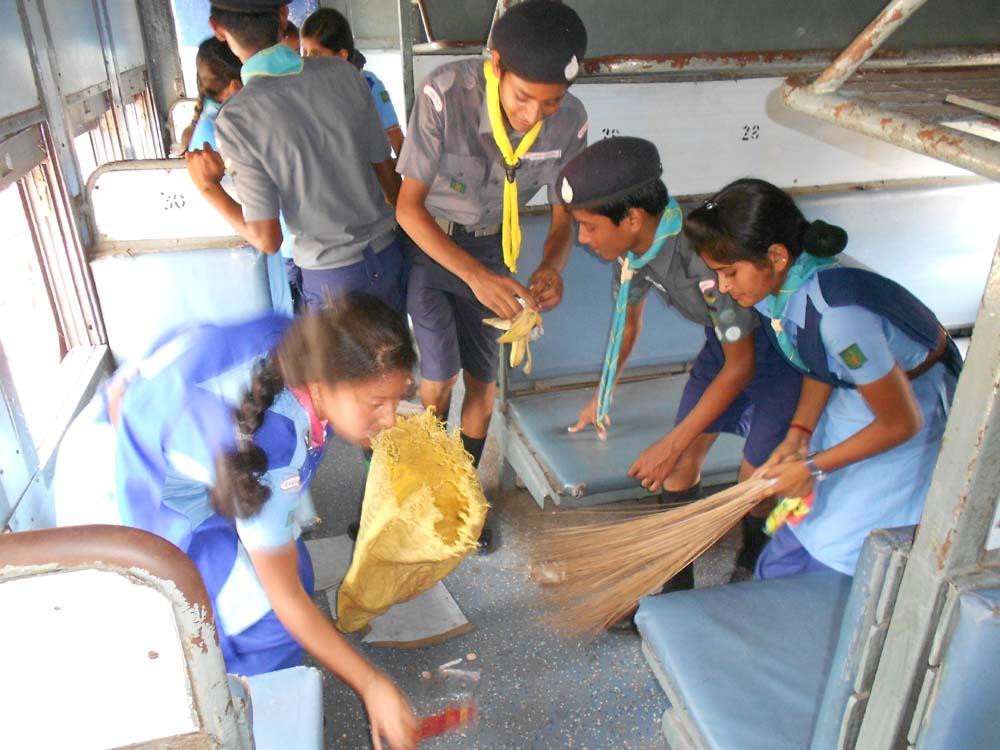 SPEACIAL CLEANLINESS DRIVE AT RAMPURHAT STATION