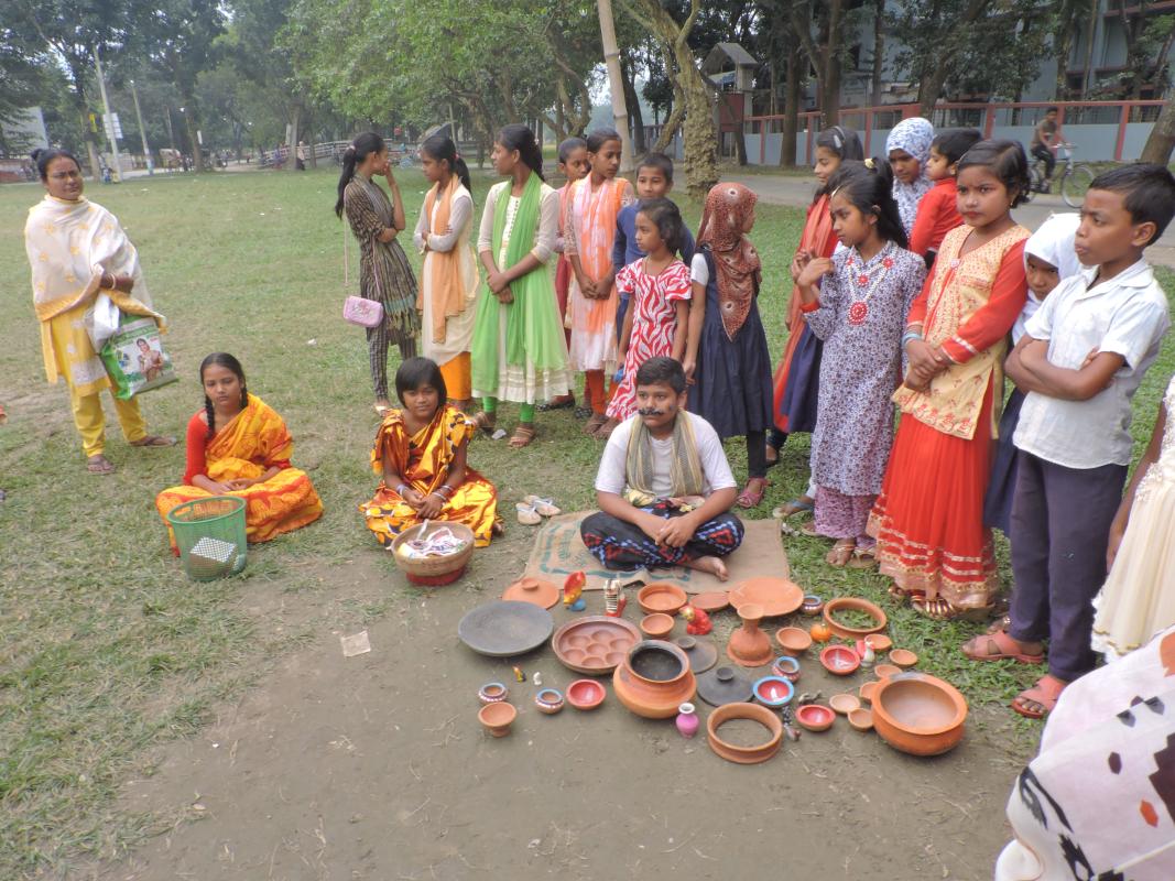 যেমন খুশি তেমন সাজো