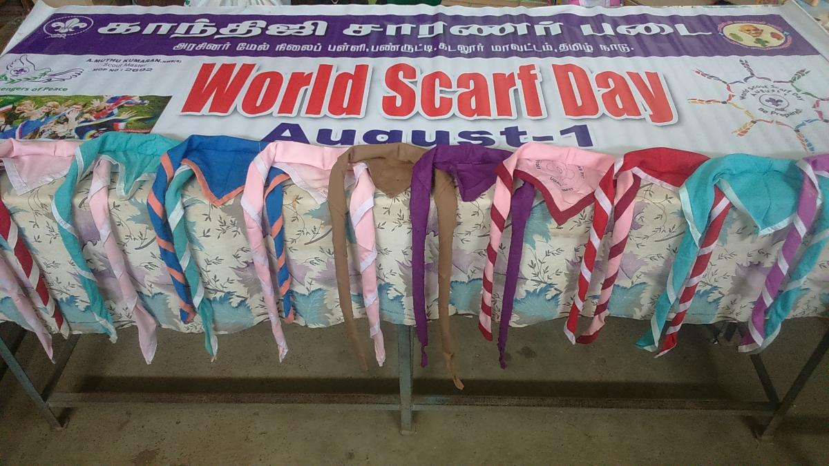 WORLD SCARF DAY 2016