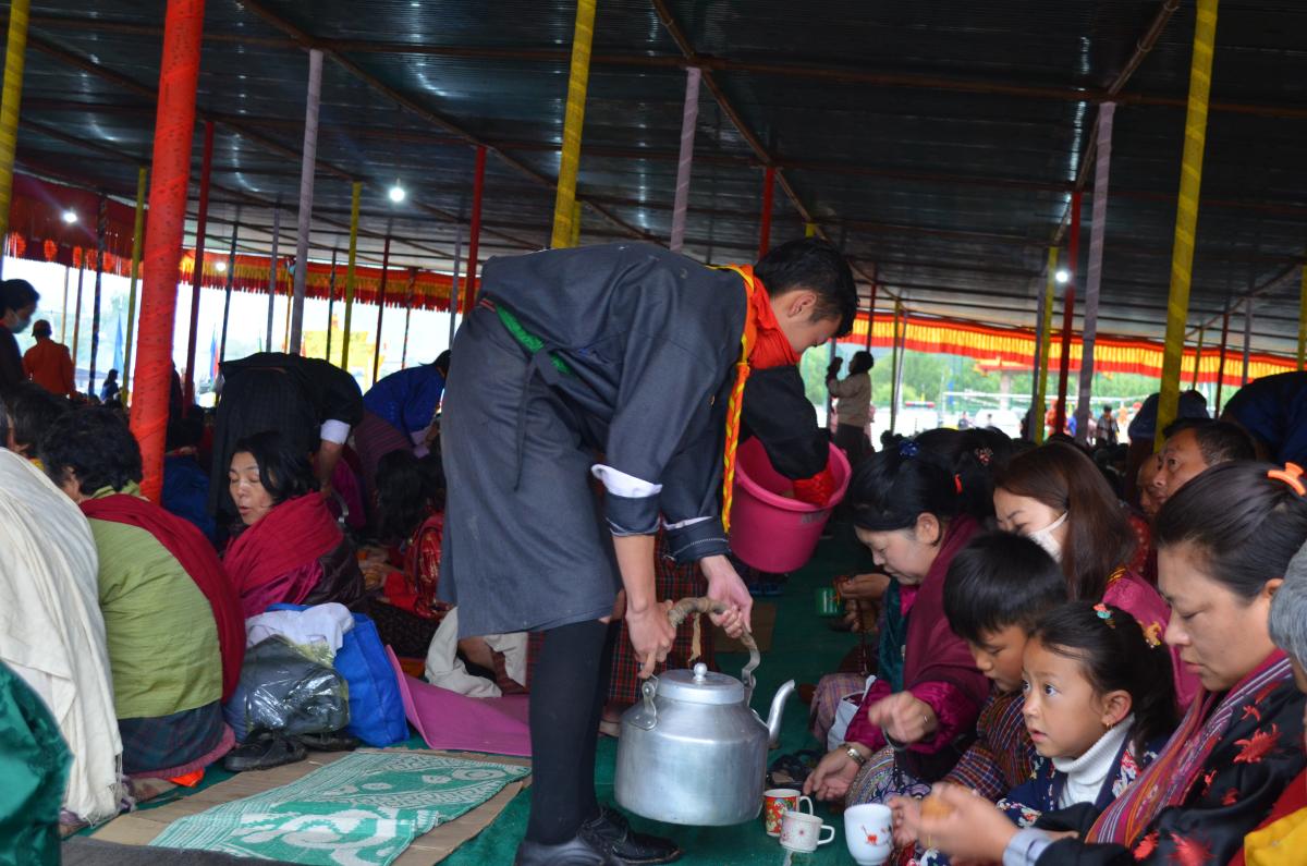 We joined our hand to do Mass Serving at Haa Mealam chenmo