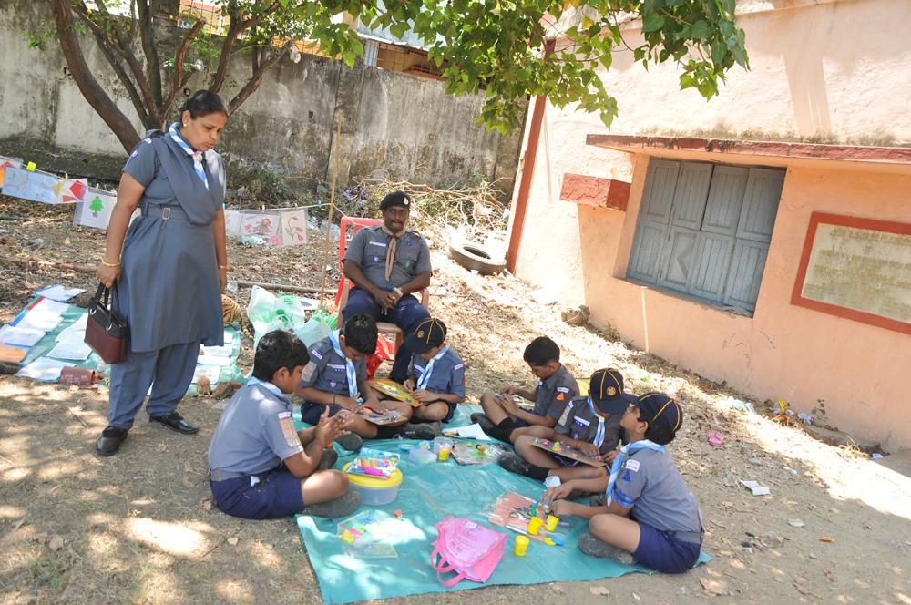 Tamilnadu State Level Standard Judging Competition for Cubs and Bulbuls with their State Awards.