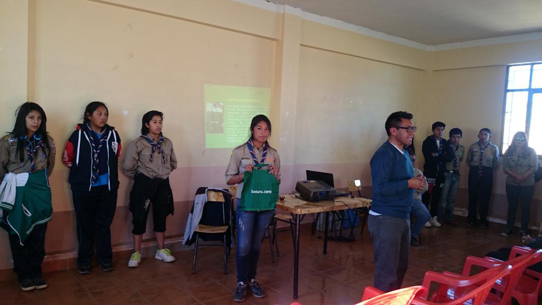 TRABAJANDO CON BOLSAS ECOLOGICAS
