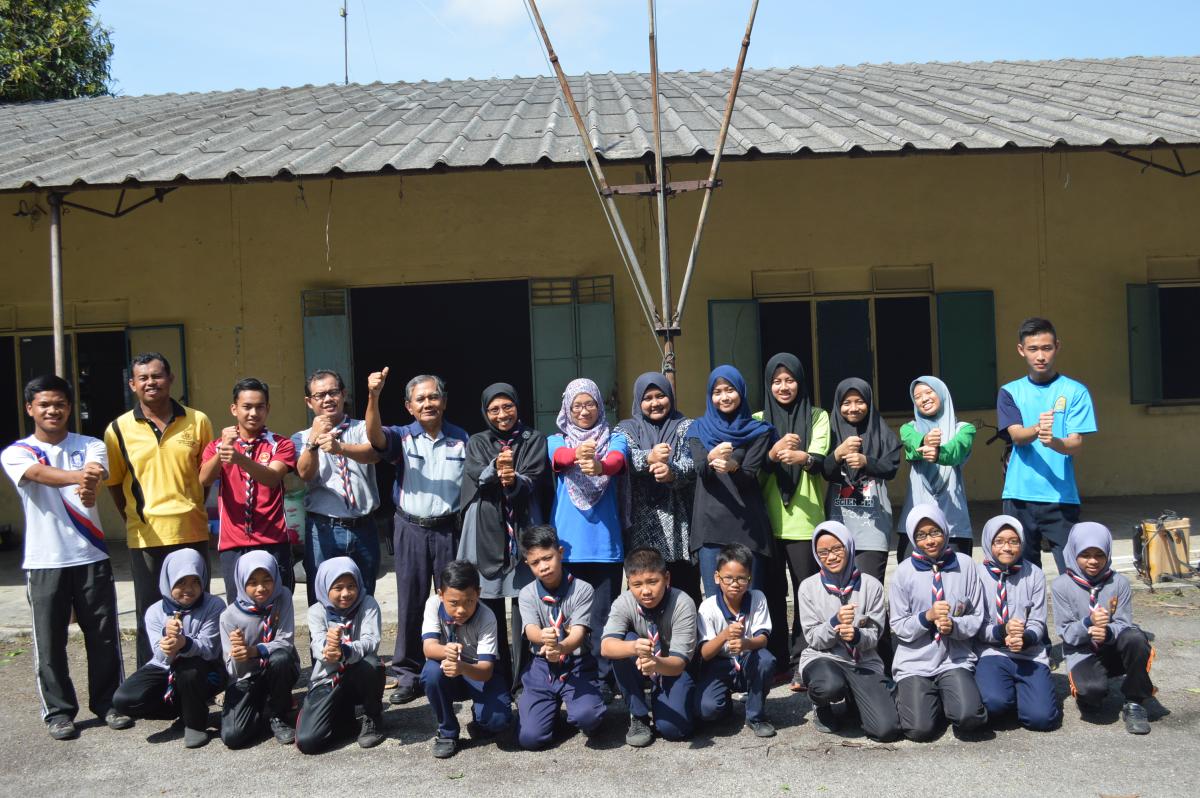 GOTONG ROYONG & KURSUS MALAM KEBUDAYAAN