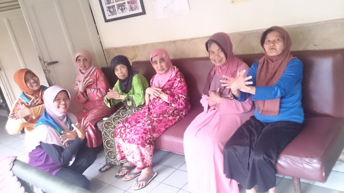 PRABUHI's Ladies "Day Out" : Our woman Leaders Read for Women