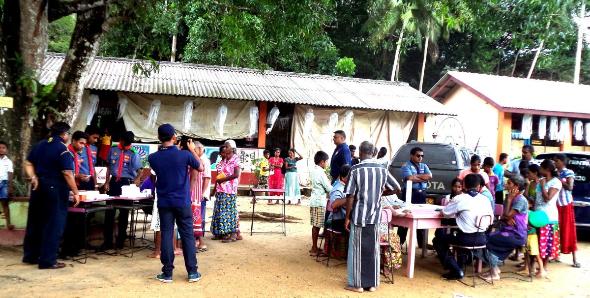 SriLankan 69th Colombo Scouts Active In Flood Relief Work
