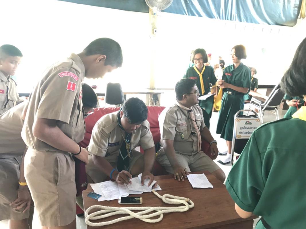 อบรมการปฐมพยาบาลเบื้องต้นและCPR&AEDให้แก่ลูกเสือ เนตรนารี โรงเรียนสมุทรสาครวิทยาลัย จำนวน500 คน 
