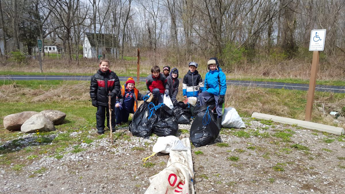 Hoover Reservoir Hiking Path Clean up