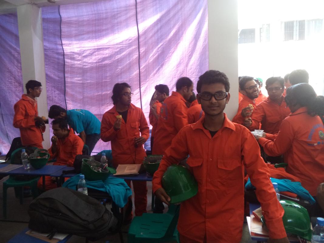 অগ্নিনির্বাপন,অগ্নি প্রতিরোধ, উদ্ধার ও প্রাথমিক চিকিৎসা বিষয়ক কোর্স. (Fair Service & Civil Defence)