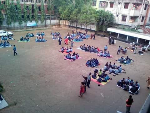 দলীয় কাজ