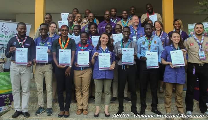 FORMATION AU DIALOGUE POUR LA PAIX LORS DE LA RENCONTRE DE FRANCOPHONIE DU SCOUTISME "DIALOGUE FRATERNEL ANOUANZE"