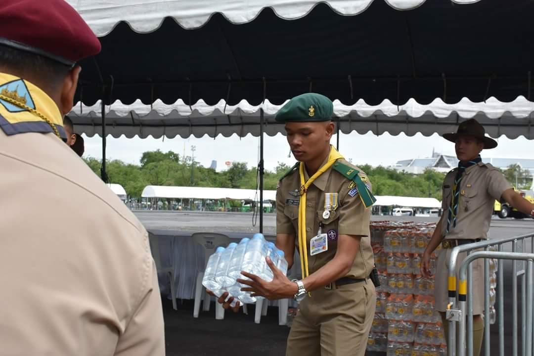 บริการประชาชนเนื่องในงานเฉลิมพระชนมพรรษา สมเด็จพระนางเจ้า พระบรมราชินีนาถในรัชกาลที่ 9 
