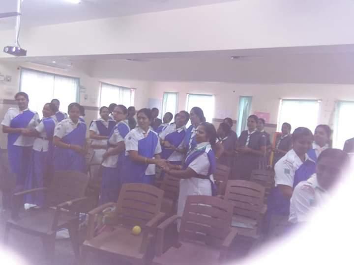 Introduction of messenger of peace to unit leaders  