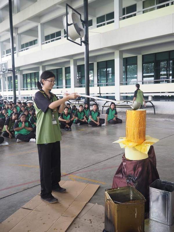 เข้าร่วมประเพณีหล่อเทียนพรรษาประจำปี2561