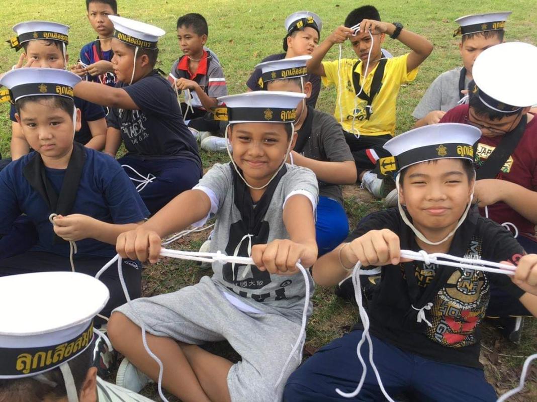 เรียนรู้การผูกเงื่อน