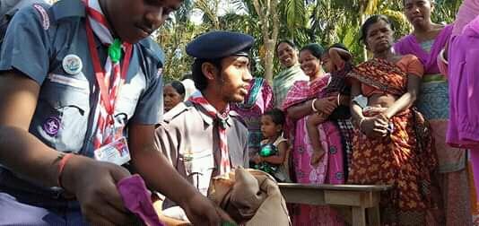 Reusable warm clothes Distribution