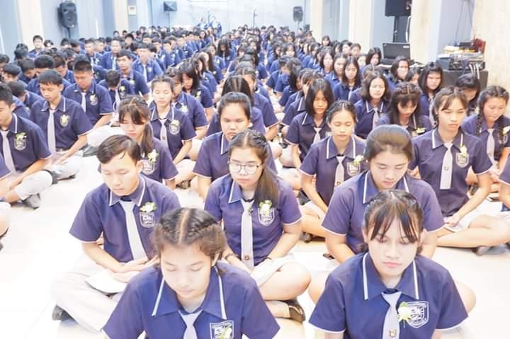 ฟังบรรยาธรรม
