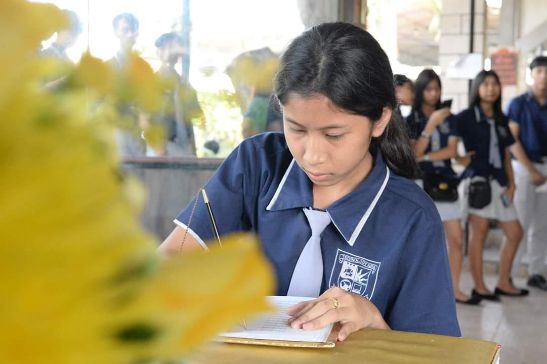 พิธีลงนาม​ถวายพระพร​ชัย​มงคล​ (รัชกาลที่10)​