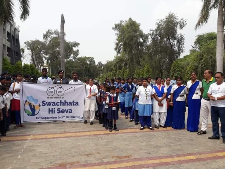 swachhata hi seva E.C.RELLWAY MUGHALSARAI THE BHARAT SCOUT &GUIDE 