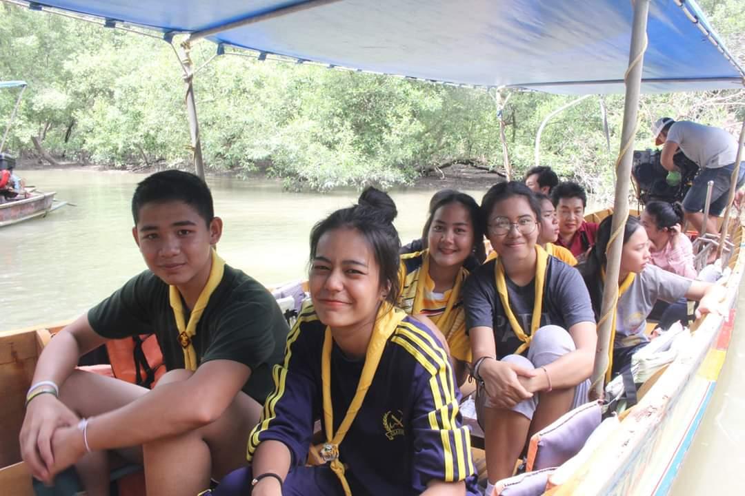 ScoutRCC ปลูกป่าชายเลน