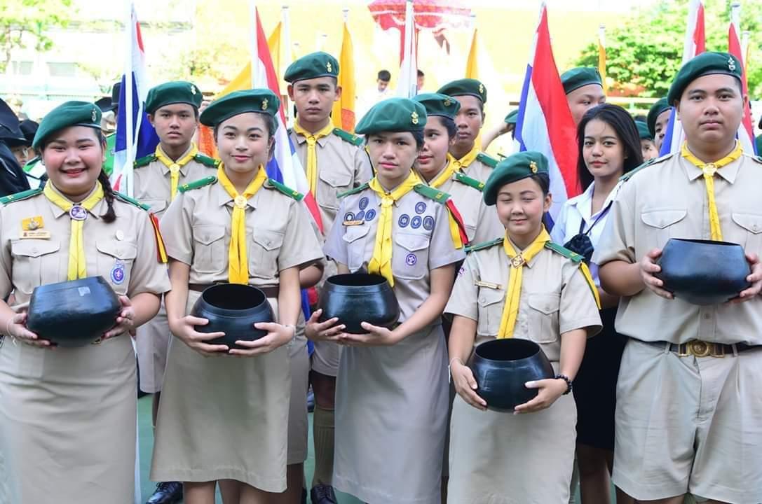 พิธีแห่เทียนพรรษา