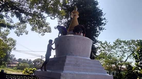 white washing the stupa