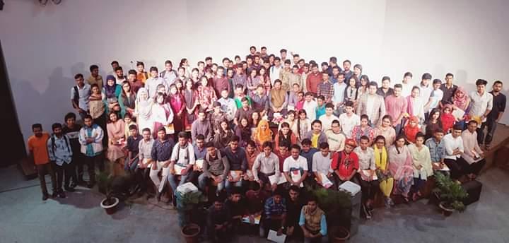 সৃজনশীল সেচ্ছাসেবী গড়ে তোলার লক্ষে কর্মসূচী