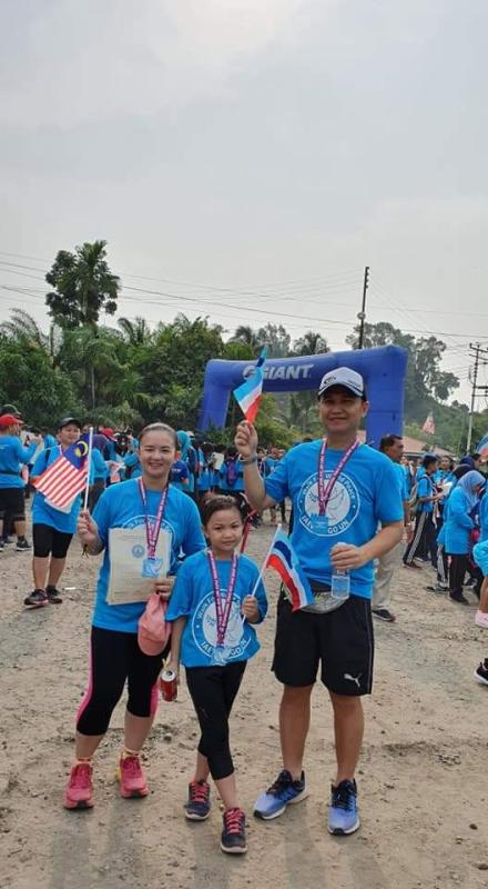BERJALAN UNTUK DAN KERANA CINTA KEPADA KEAMANAN : THE FIRST INTERNATIONAL 5KM WALK FOR WORLD PEACE 