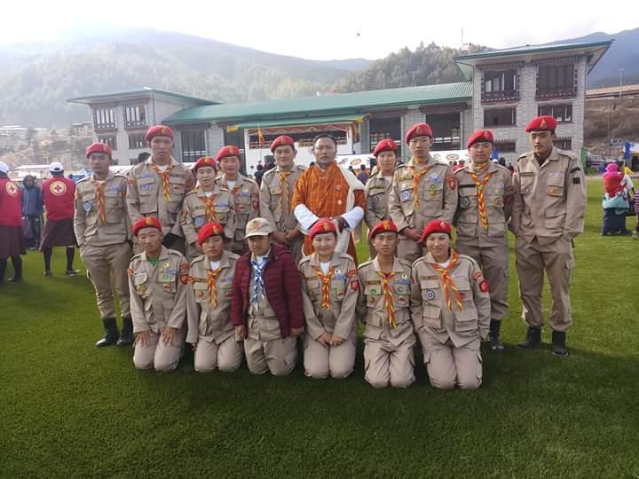 Volunteer in Moelam Chen mo