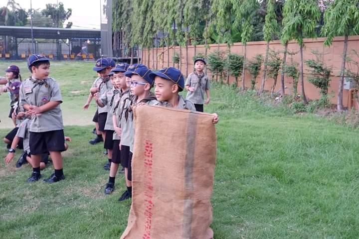 กิจกรรมเข้าฐานต่าง ๆของลูกเสือเนตรนารีสำรอง