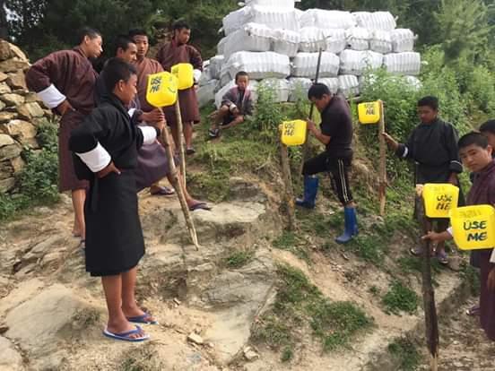 Community servicer for green and clean environment 