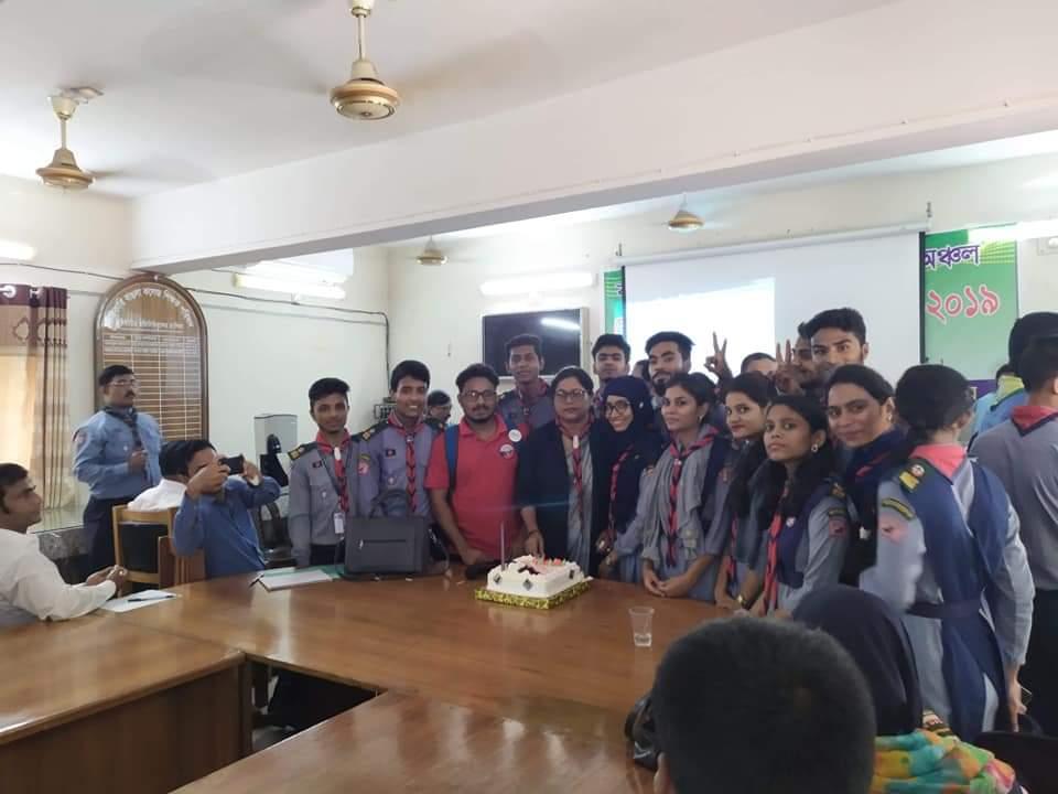 সরকারি বাঙলা কলেজ রোভার স্কাউট গ্রুপের ৩০ তম প্রতিষ্ঠা বার্ষিকী উদযাপন।

