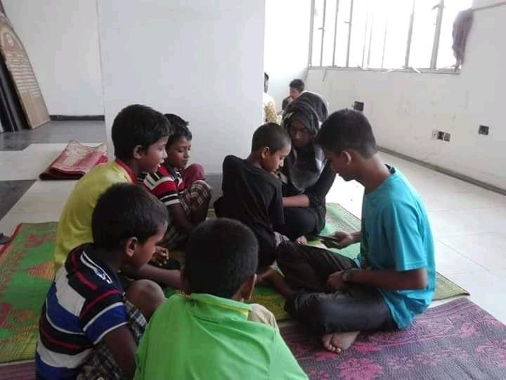 পথ শিশুদের জন্য শিক্ষা 