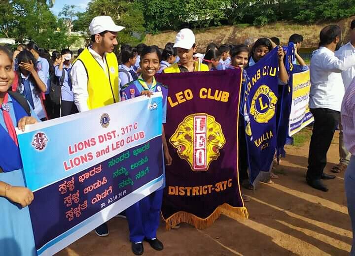 Celebrating 150th Years Of Peace:Swachh Bharat Ceanliness Drive :Gaandhijayanthi celebration: by BSG Udupi. Karnataka State. India .