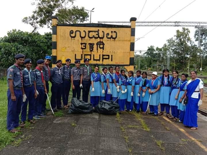 39th month of Swachh Bharat Cleanliness.  Drive which held on  06/10/2019 at Indrali Railway Station Udupi .Karnataka. India.