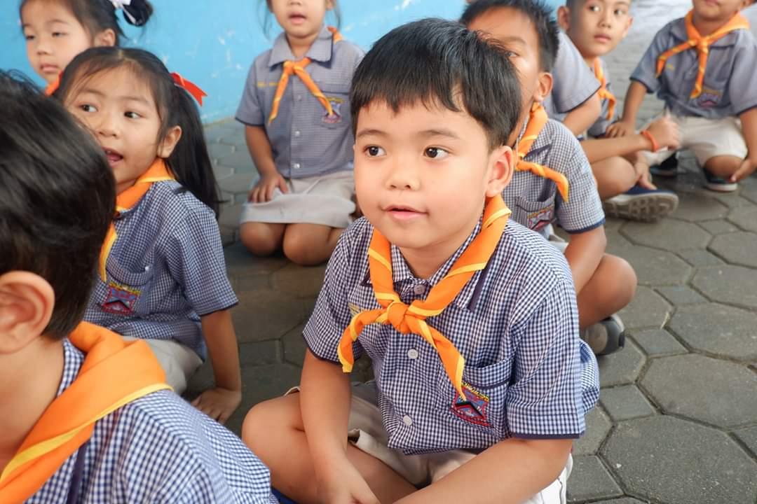 ฝึกเข้าระเบียบแถว