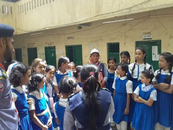 ডেঙ্গু নিয়ে সচেতন মূলক লিফলেট বিতরণ ও সচেতনতা বৃদ্ধি