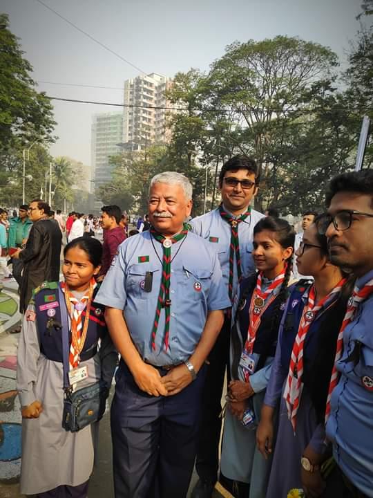 একুশে ফেব্রুয়ারি তে প্রভাত ফেরীর শেষে একটি ফটো সেশন