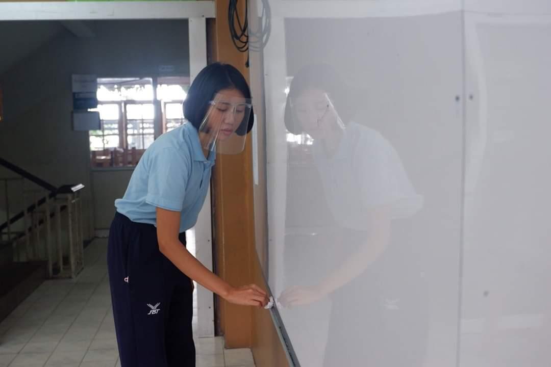 ทำความสะอาดห้องเรียน ป้องกัน covid19