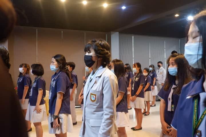 รับเกียรติบัตร คิวเรียนภาษาอังกฤษ