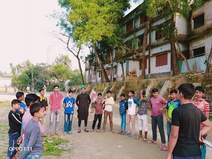 সাপ্তাহিক ট্রুপ মিটিং