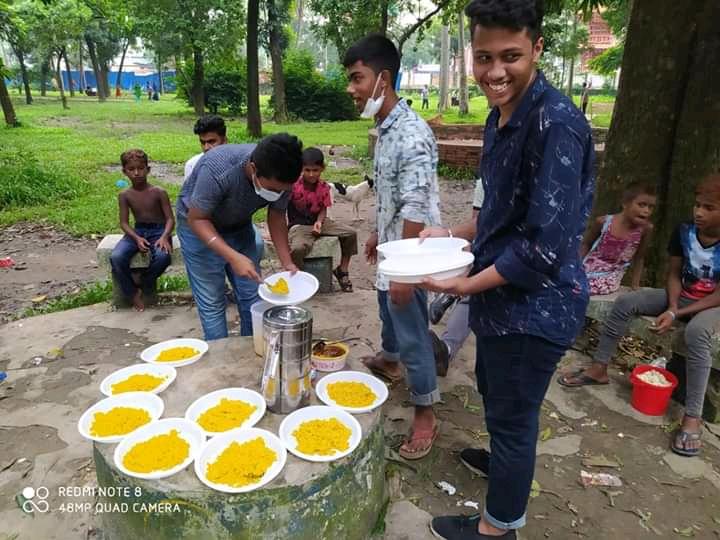 পথশিশুদের ঈদ আনন্দ ২০২০

