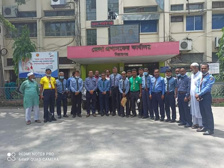 সিরাজগঞ্জ জেলার অতিরিক্ত জেলা প্রশাসক সার্বিক জনাব মোঃ ফিরোজ মাহমুদ (উডব্যাজার) স্যারের বদলী জনিত বিদায়।