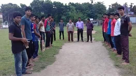 রোভারদের প্রীতি ক্রিকেট ম্যাচ