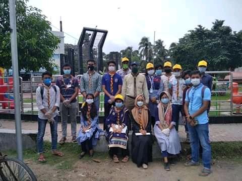 করোনা কালীন সময়ে মাক্স ও লিফলেট বিতরণ।