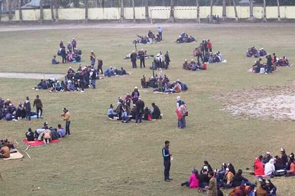 হাইকিং।