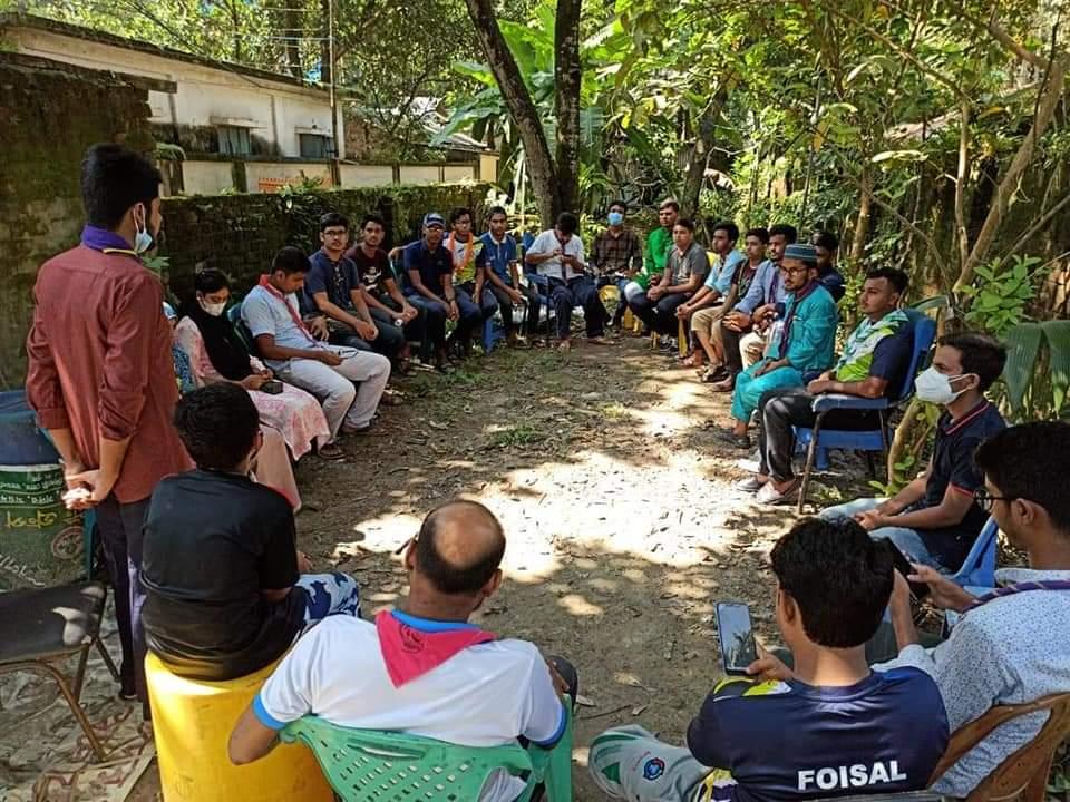 ক্রু মিটিং