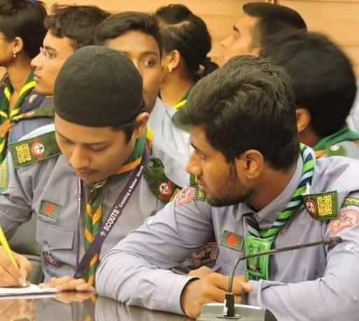 জয়পুরহাট জেলা রোভার এর নির্বাচিত
জেলা সিনিয়র রোভার মেট প্রতিনিধি 